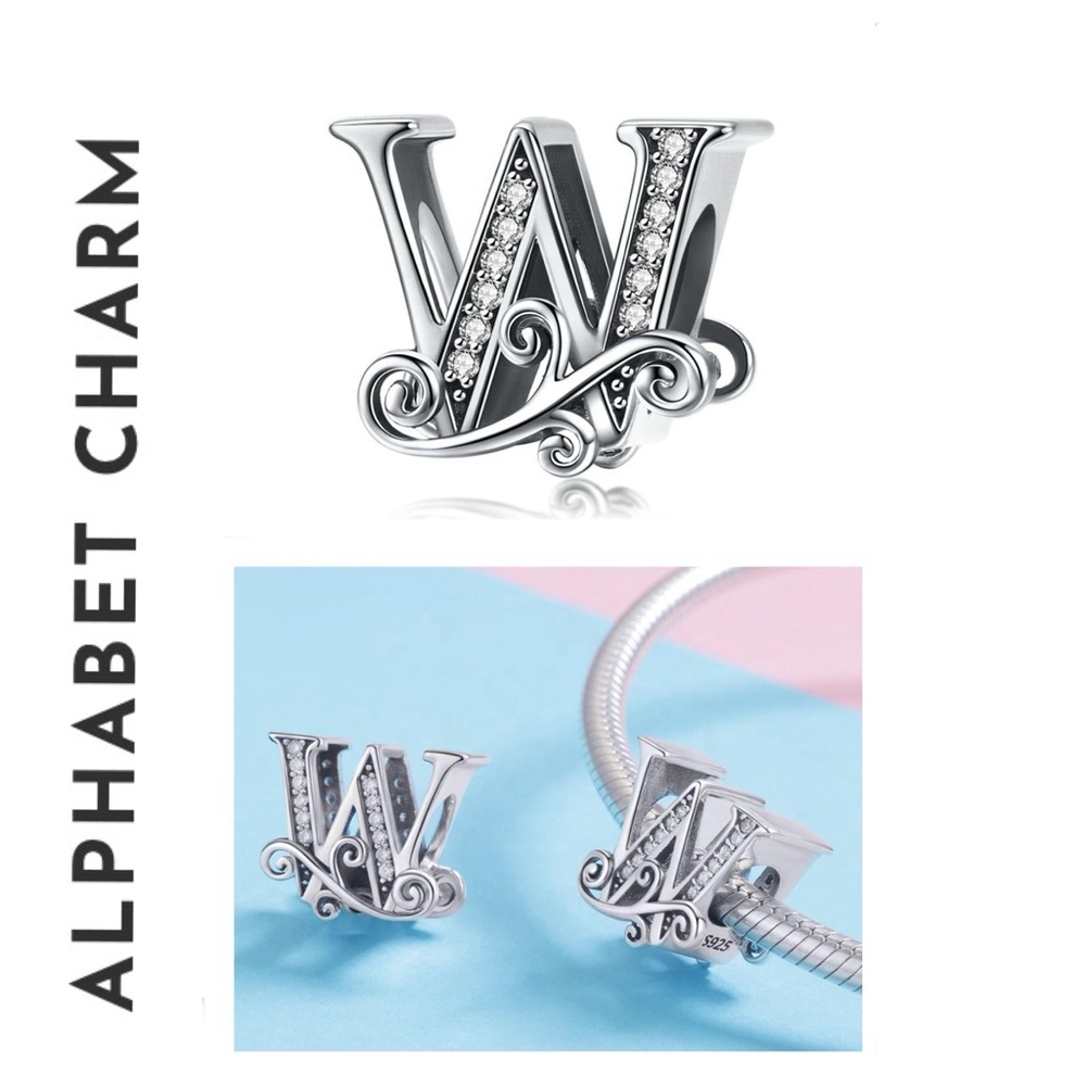 🐘🐘 S925 Sterling Silver Diamond Letter “W” Charm